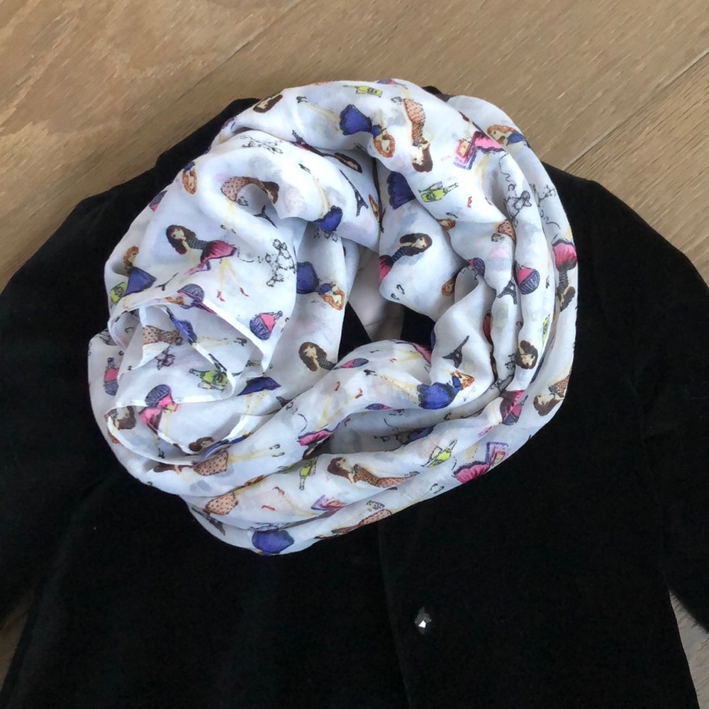Joico light scarf 29 x 72 inches Paris print
